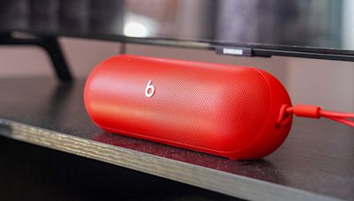 Beats Pill (2024) review: small speaker, big attitude