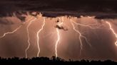 El Meteocat pone a Catalunya en alerta naranja por fuertes lluvias y tormentas este sábado