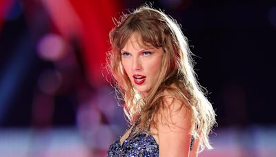 Taylor Swift Gets Sassy During 'Hey Stephen' Surprise Song: 'Nope!'