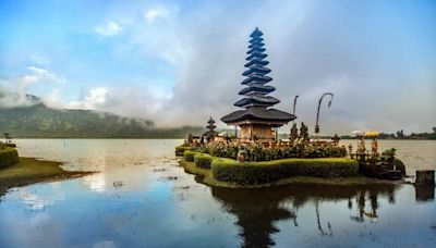 Indonesia launches Golden Visa for foreign investors, global talents - ET TravelWorld