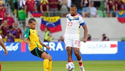 Venezuela golea a Jamaica, hace historia al pasar con puntaje perfecto a cuartos Copa América