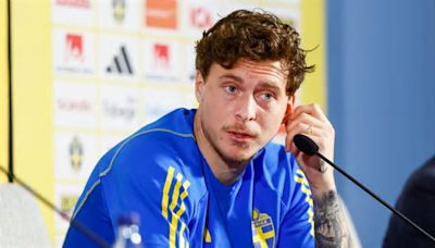 Victor Nilsson Lindelöf går tränarutbildning: ”Bättre att göra nu”