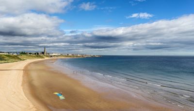 UK beach town named 'best' in the UK set to to reopen 99-year-old outdoor pool