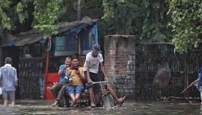 Record rains bring Delhi to its knees; traffic jams witnessed across city