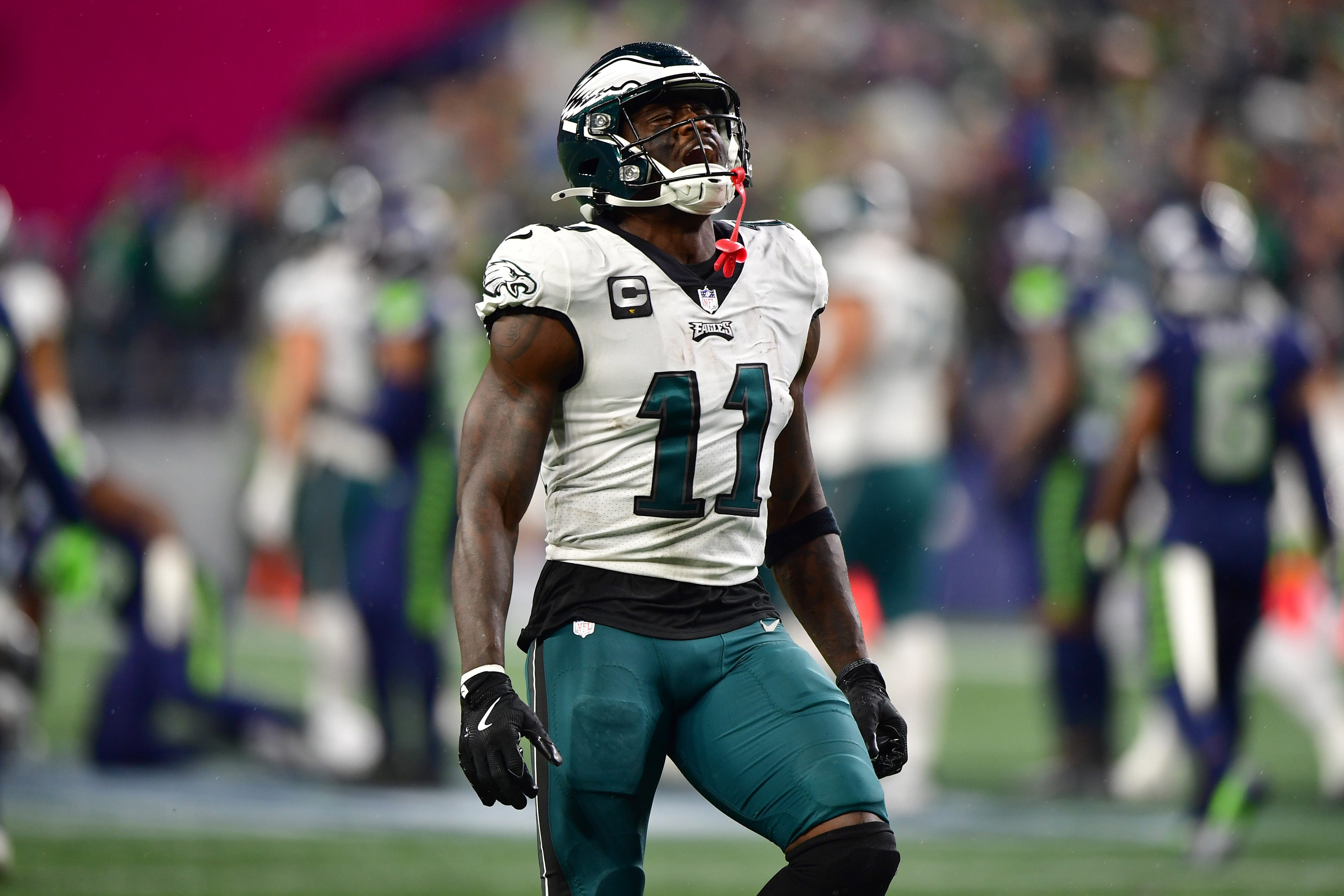 Falcons News: Eagles' top receiver added to injury report