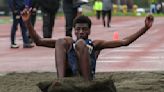 Everett’s Shukurani Ndayiragije is leaping toward glory | HeraldNet.com