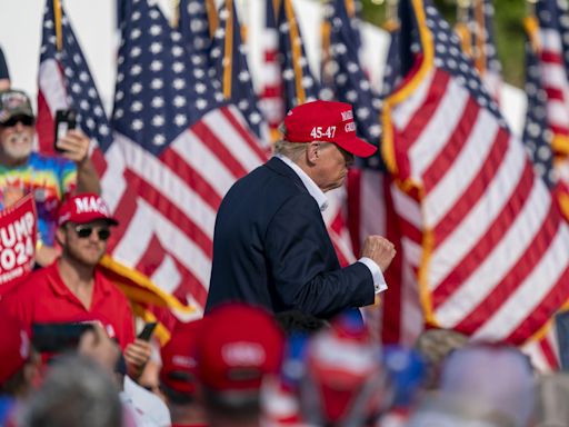 Trump pide a un juez de Nueva York que aplace su sentencia tras el fallo de inmunidad