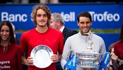 Tsitsipas recuerda su primer partido contra Rafael Nadal: era realmente despiadado