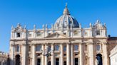 Alojamientos cercanos al Vaticano para ver la procesión del Cachorro en 2025