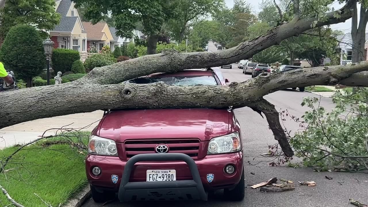 Debby power outage tracker: High winds leave thousands in the dark across NY, NJ, CT