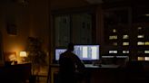 5 Tech Essentials for People Who Work the Night Shift