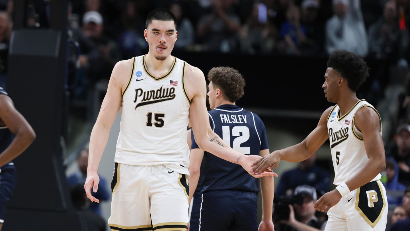 Former Purdue Star Zach Edey Named Finalist for ESPY Award