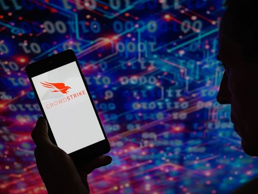 7 things you need to know about the huge CrowdStrike IT outage