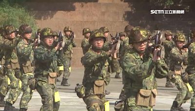 不用跟團了！國防部送大禮開放「軍人出國自由行」 18萬人將解禁