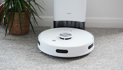 EZVIZ RE4 Plus robot vacuum review: a solid pick which doesn't suck