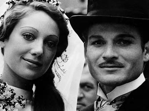 Cabaret star Fritz Wepper dead at 82: The German actor was the debonair gigolo who married Marisa Berenson in the 1972 classic Liza Minnelli film