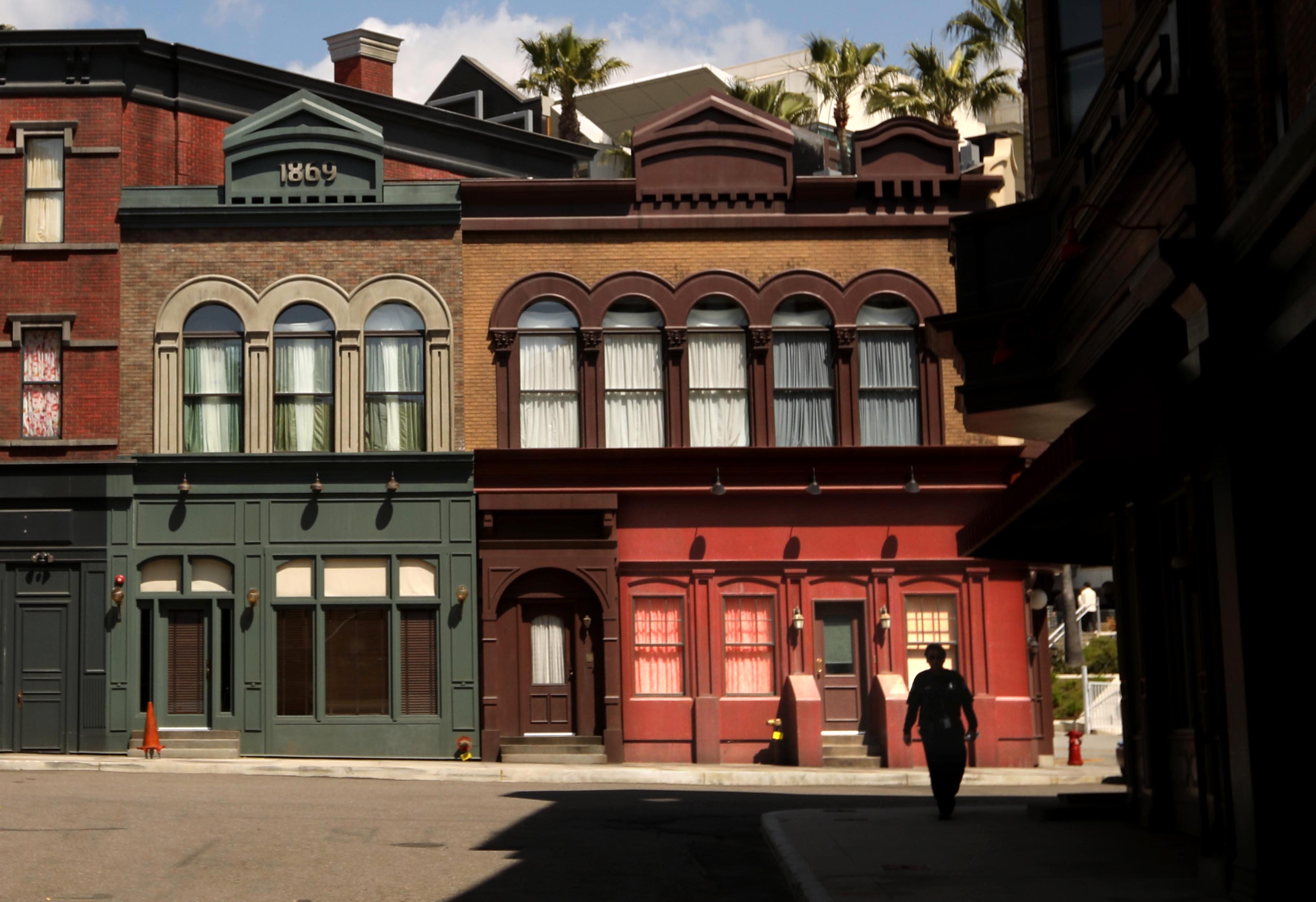 'I couldn’t pay the rent anymore': One of Hollywood's last costume shops is closing