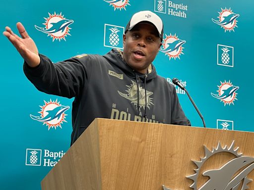 Why Day 2 of NFL draft is a sweet spot for Miami Dolphins, GM Chris Grier