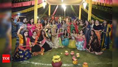 Unforgettable Dandiya Night at Amity International School: Awards, Dance, and Fun! | Lucknow News - Times of India