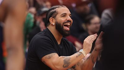 Everyone Is Confused About This New Drake Song