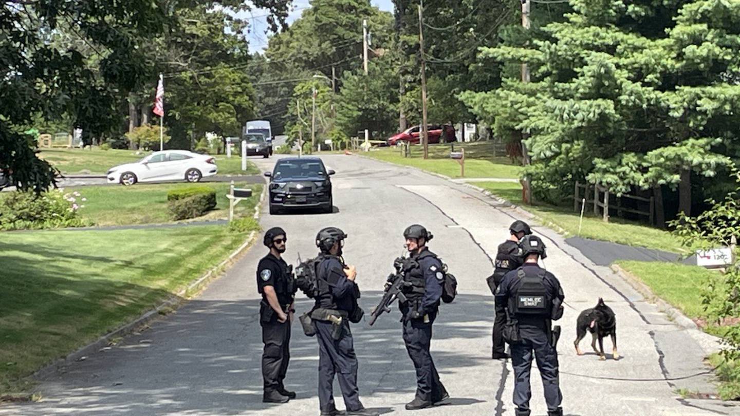 Police searching Tewksbury neighborhood for man accused of brandishing gun during road rage incident