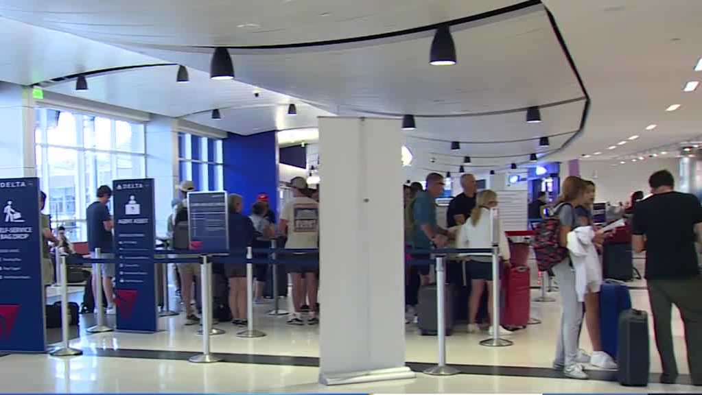 Travelers facing cancelations and delays after internet outage grounds flights at Birmingham airport