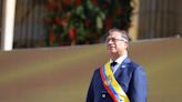 La izquierda llega al gobierno de Colombia: asumió Gustavo Petro y llamó a reformar la política contra las drogas en el orden global