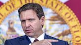 DeSantis y Trump buscan la atención de las bases republicanas en Iowa, un estado clave