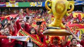 La Roja desata la euforia en Berlín: "¡Vamos España!"
