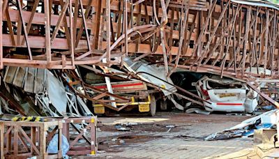 Ghatkopar hoarding collapse: How did hoarding go from 200 sq ft to 33,600 sq ft?