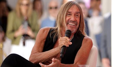 Iggy Pop swaps punk rock chaos for baths with rubber ducks and beach trips