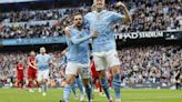 (Crónica) Cuatro goles de Haaland dejan al Manchester City mano a mano con el Arsenal por el título