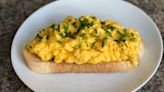 Chef shares his recipe for best scrambled egg you’ll ever make in under a minute