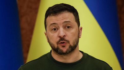 Detienen a dos funcionarios de seguridad ucranianos por un complot para asesinar al presidente Zelensky