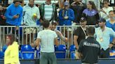 Tomás Etcheverry ganó su primer partido de Masters 1000 en Miami y se tomó fotos con Manu Ginóbili y Pepe Sánchez