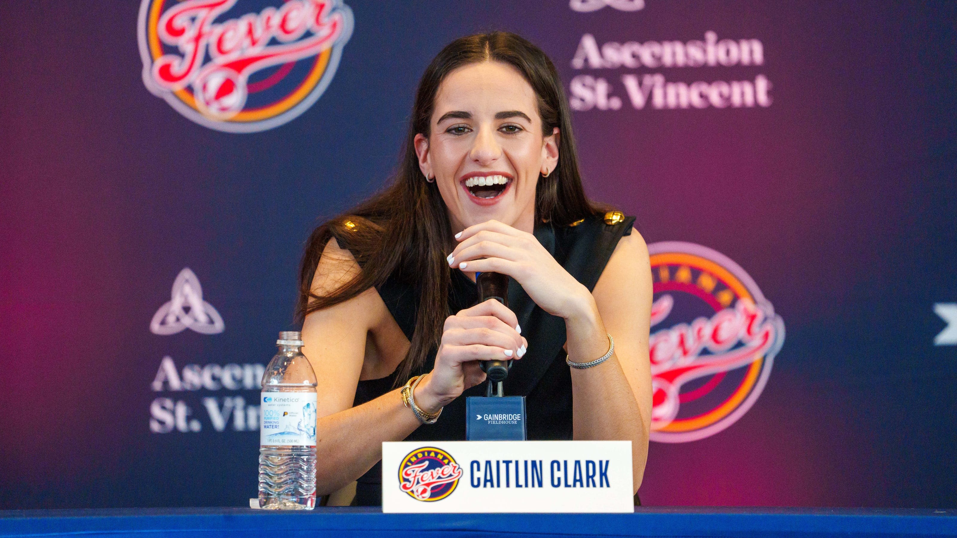 Caitlin Clark, Maya Moore and a 10-second interaction that changed Clark's life