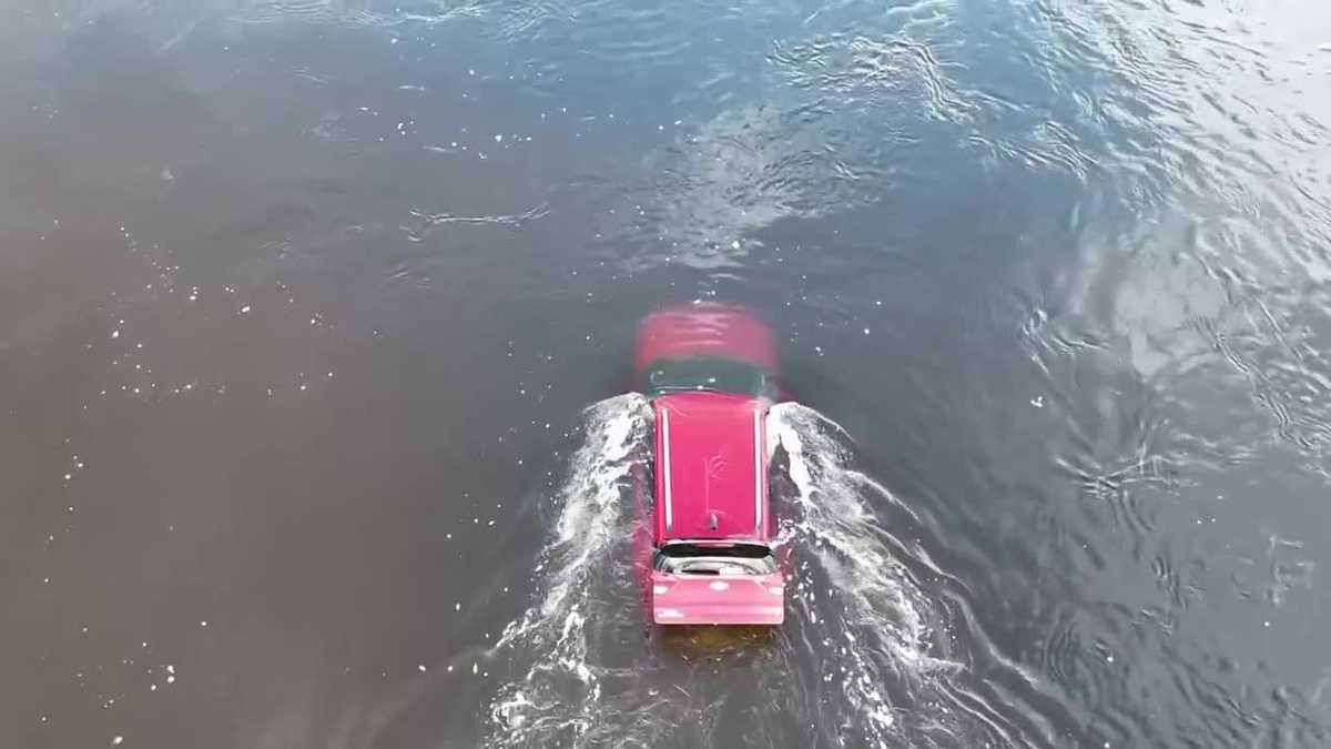 SUV caught floating in the water in Matlacha