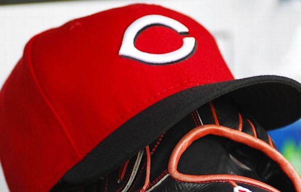 Reds place RHP Pagan (triceps) on 15-day IL