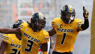 No. 6 Missouri comes back from early deficit to beat No. 24 Boston College, 27-21