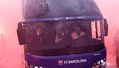 UEFA multa al Barça por actos de daño, encendido de fuegos artificiales y comportamiento racista