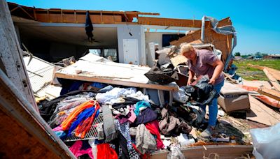 At least 20 dead across Texas, Oklahoma, Arkansas, Missouri and Kansas in severe storms