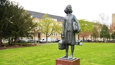 La Policía de Amsterdam investiga el vandalismo contra la estatua de Ana Frank, pero no se ha producido ninguna detención