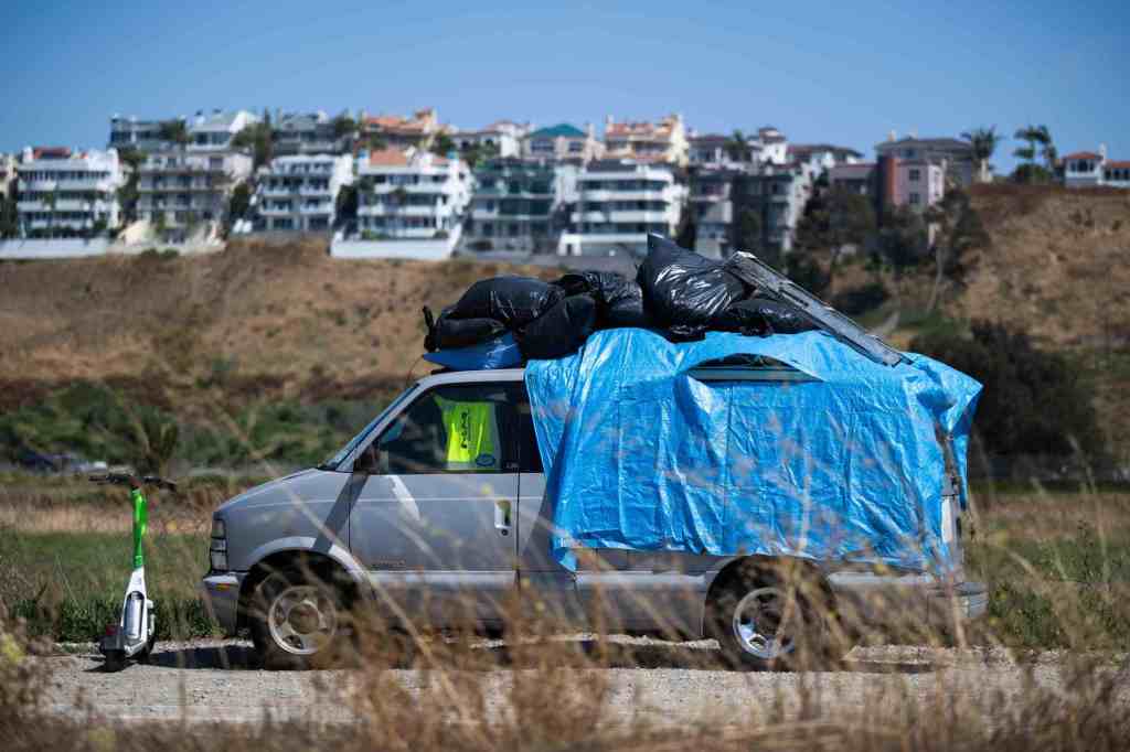 Mayor Bass is expanding CIRCLE program for homeless in West Los Angeles