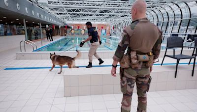 Olympics-Paris hopes security won't spoil the party at 2024 Olympics opening