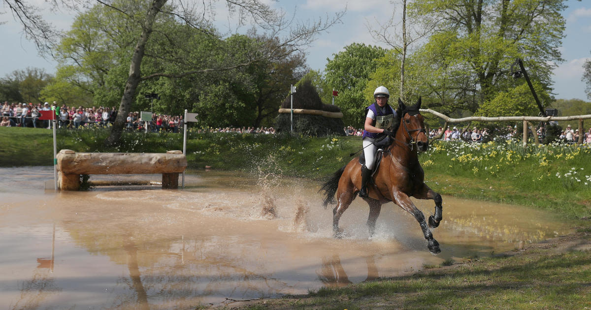 Equestrian rider dies from fall while competing at event in U.K.