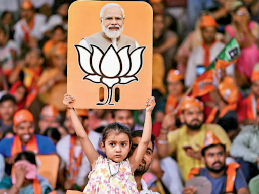 ‘Modi’fied Varanasi says a hat-trick ‘Guaranteed’, focus now on 5L margin | Varanasi News - Times of India