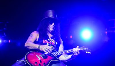 Famed guitarist Slash announces death of stepdaughter in heartfelt post: 'Sweet soul'