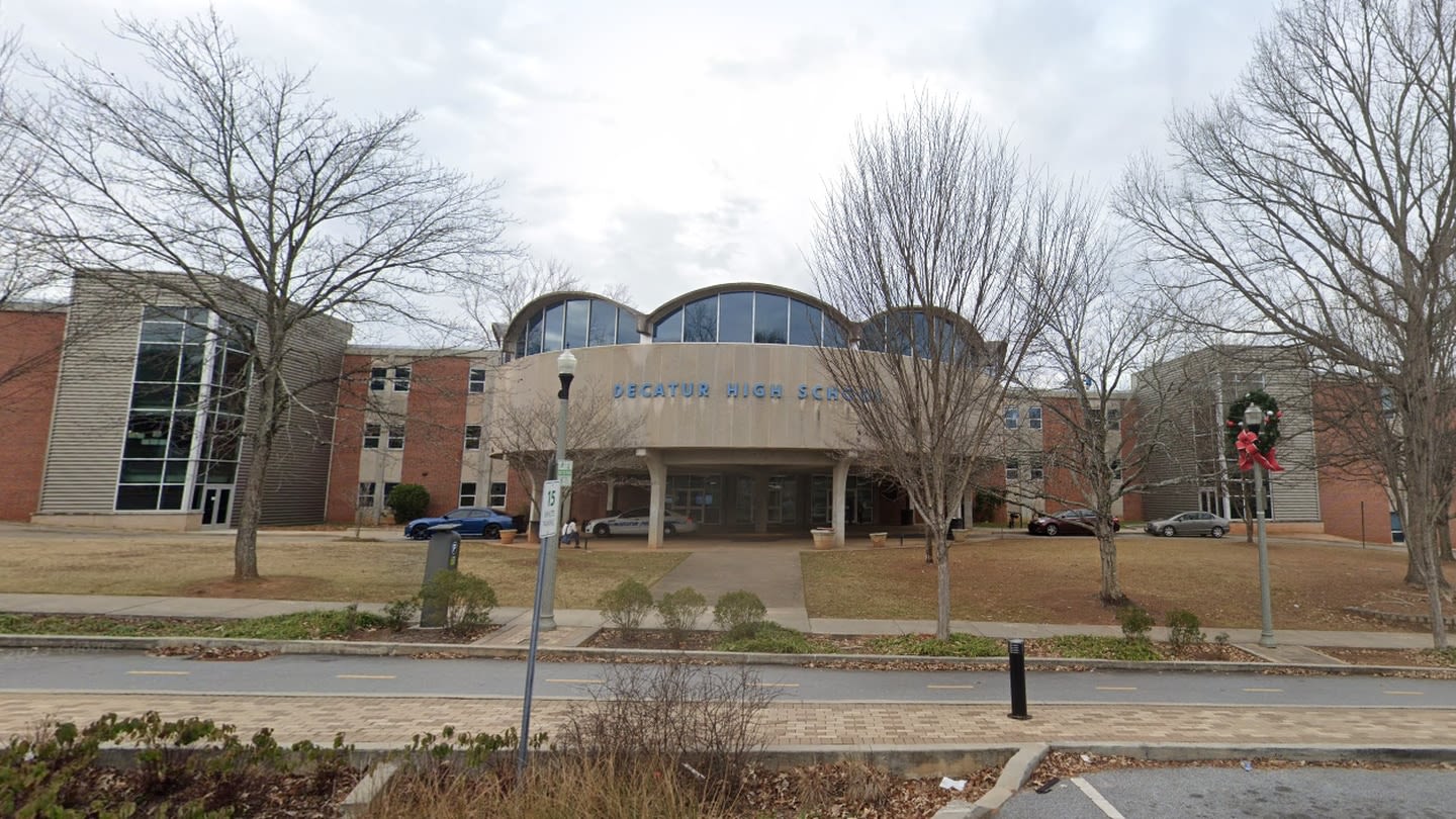 Teen arrested after firing gun during fight at Decatur High School