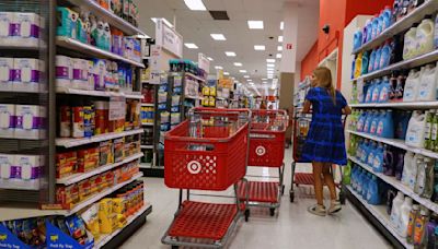 PCE inflation report could show U.S. prices rising at slowest rate of the year