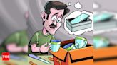 Mahim man receives tea cups instead of phone | Mumbai News - Times of India